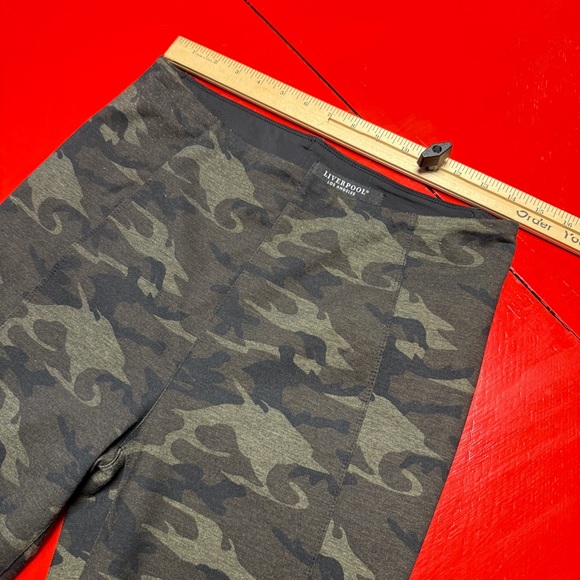 LIVERPOOL STRETCH PULL ON PANTS LEGGINGS GREEN Black CAMOUFLAGE PATTERN - Picture 4 of 5